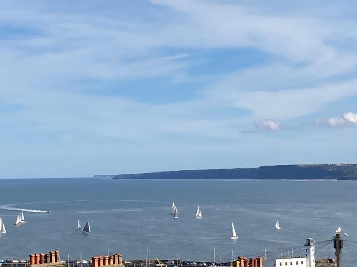 Seascape Scarborough Stunning Seaview Holiday Home Apartment المظهر الخارجي الصورة