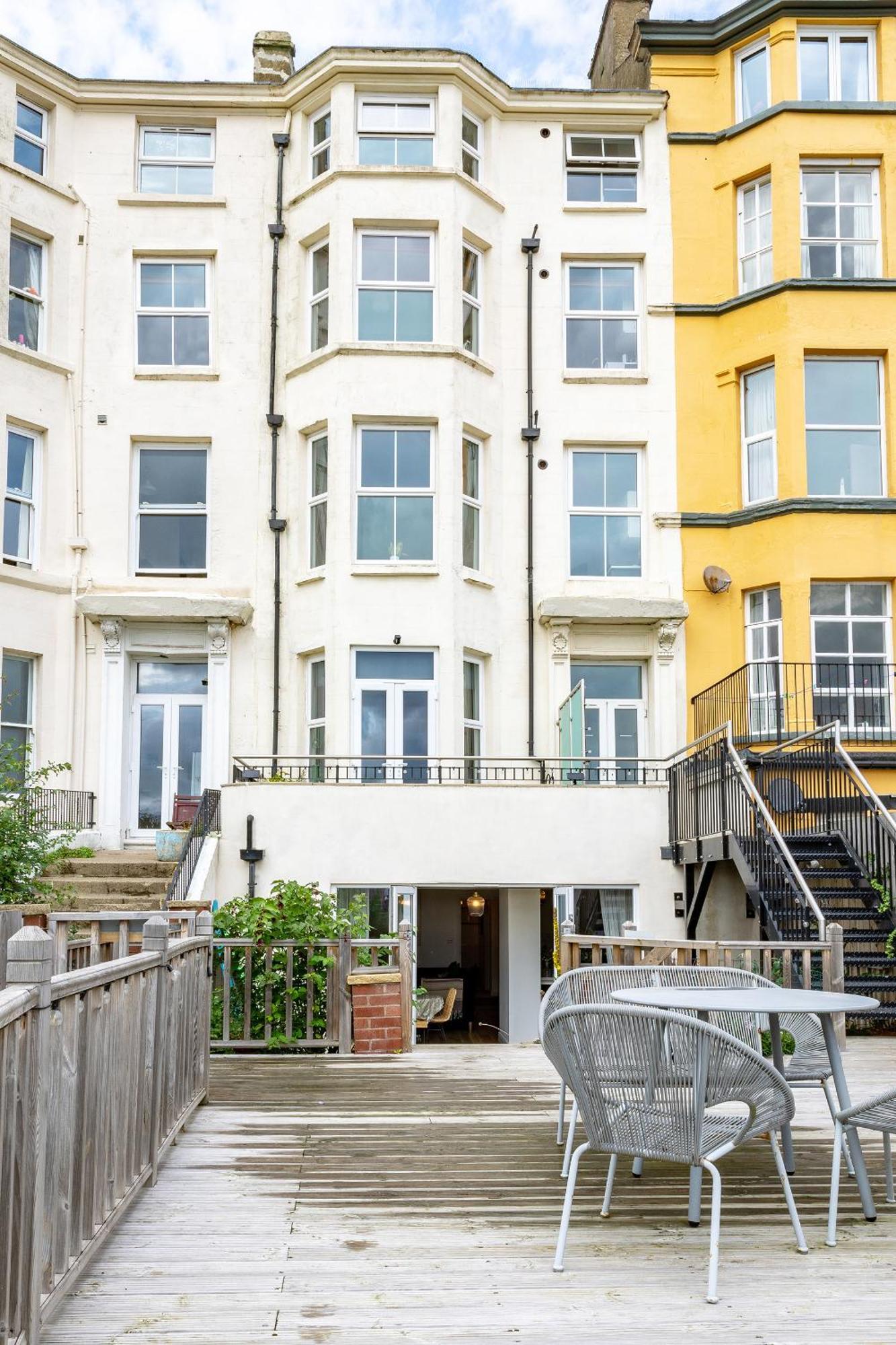 Seascape Scarborough Stunning Seaview Holiday Home Apartment المظهر الخارجي الصورة