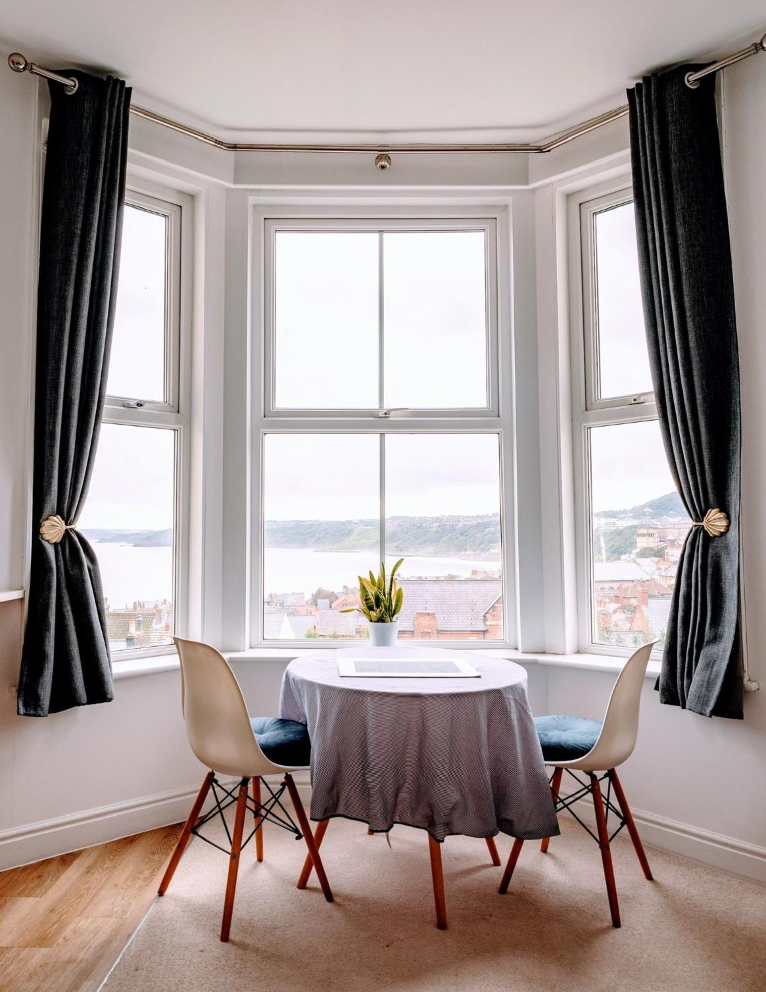 Seascape Scarborough Stunning Seaview Holiday Home Apartment المظهر الخارجي الصورة